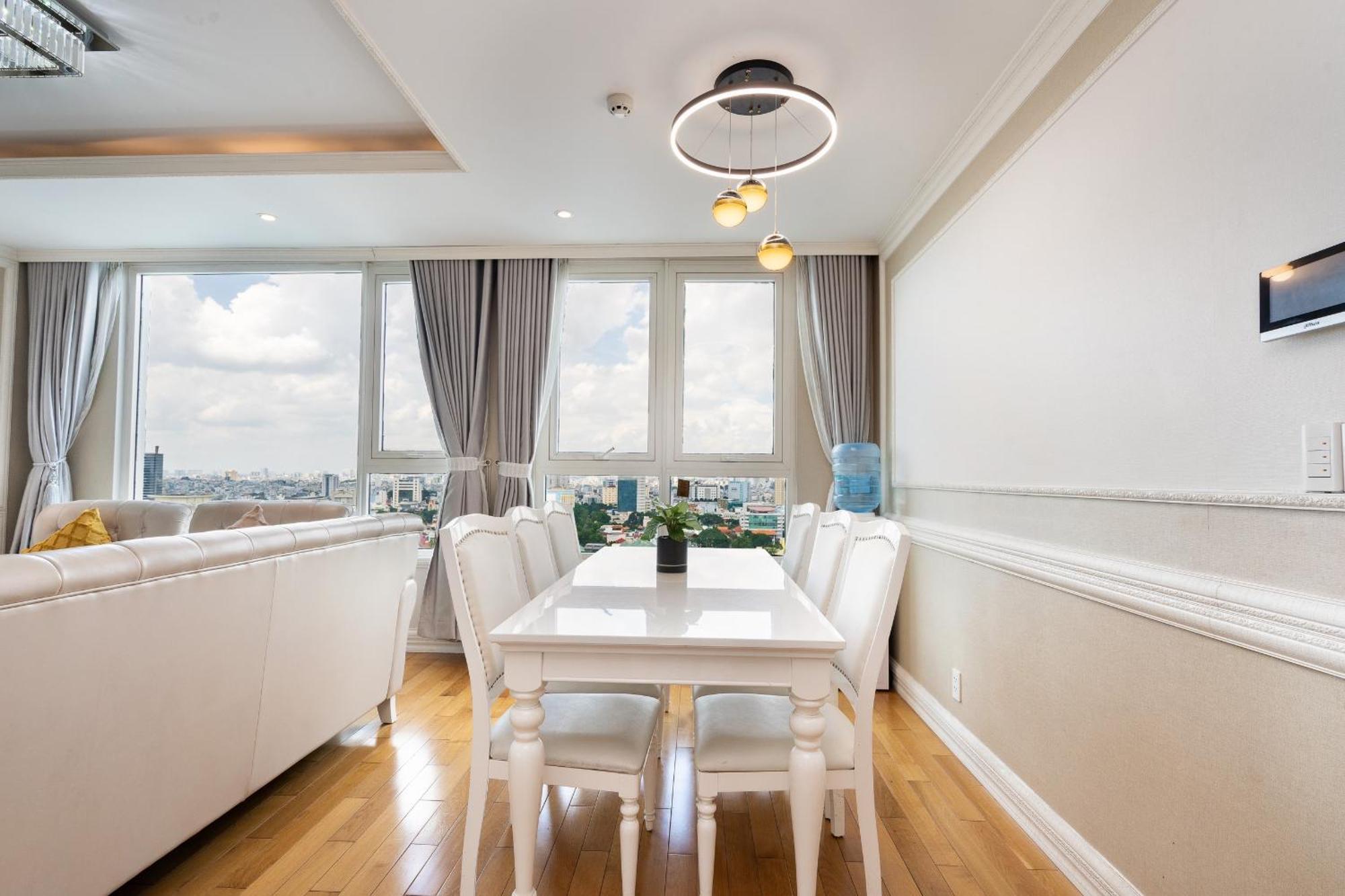 Leman Luxury Apartment By M Suites Хошимін Екстер'єр фото